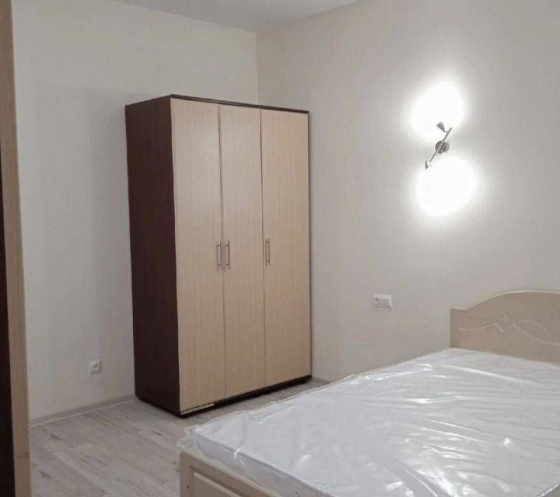 сдам однокомнатную квартиру в киевском районе ореинтир - маяк Донецк