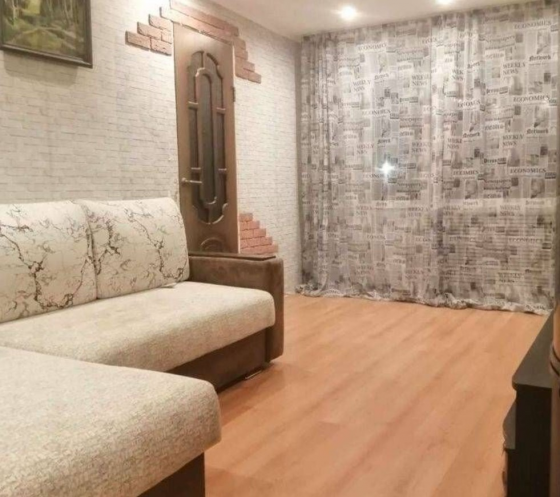 сдается однокомнатная квартира в калининском районе ореинтир- магазин молдова Донецк