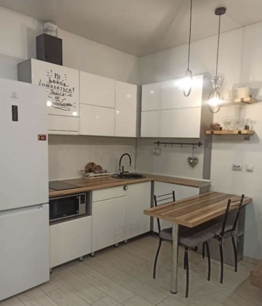 сдам однокомнатную квартиру в киевском районе возле донбасс арены Донецк