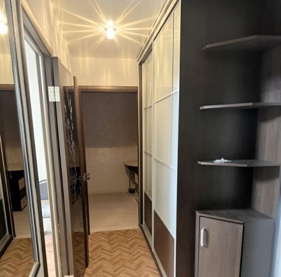 сдам 2х комнатную квартиру в калининском районе Донецк