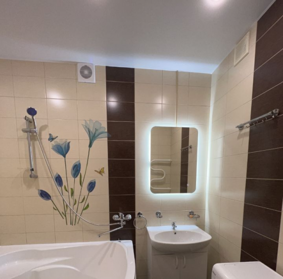 сдам 2х комнатную квартиру в калининском районе на бульваре шевченко Донецк