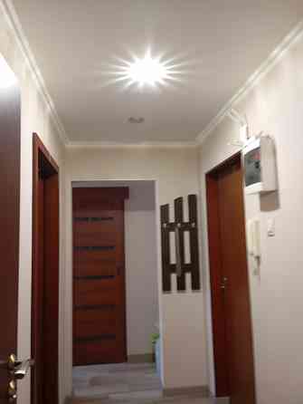 Продам 2 комн.кв в районе Цирка Донецк