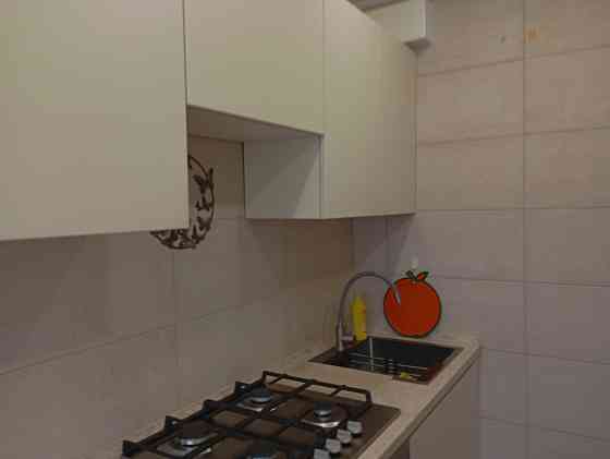 Продам 2 комн.кв в районе Цирка Донецк