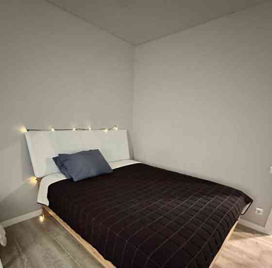 Сдаю двухкомнатную квартиру 45.0 м² этаж 4, город Донецк, Киевский район, улица Университетская Донецк