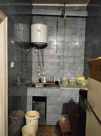 Продается коммерческое действующее помещение в Орджоникидзевском районе, по улице Февральской. Мариуполь