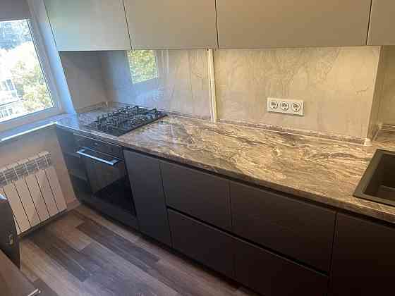 Сдается квартира в Ворошиловском р-не, орн. Кинотеатр Звездочка, ул. Университетская Донецк