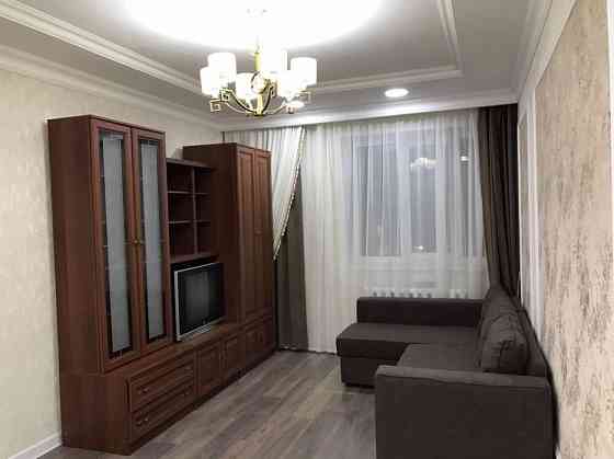 дается уютная однокомнатная квартира в ленинском районе Донецк