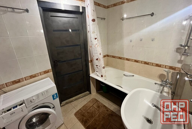 Сдаю трехкомнатную квартиру 63.0 м² этаж 3/5. Кировский район. Трехкомнатная квартира. Донецк - изображение 2