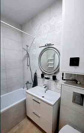 Сдается 2-комнатная квартира 50 кв. м Район: Киевский Ориентир: Донецк Сити Донецк