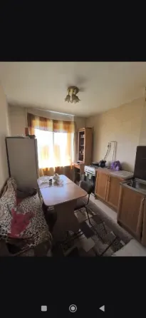 сдам 2 к.кв. куйбышевск. церетели 20000 р. воду добивает кухня 9 кв м . Донецк