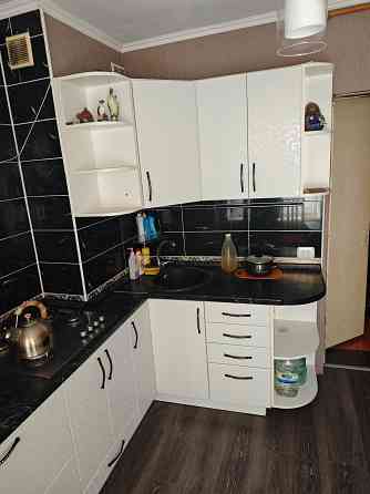 сдам 2 к.кв. киевский р. путиловка листопрокатчиков 20000 р. вода постоянно бойлер . Донецк