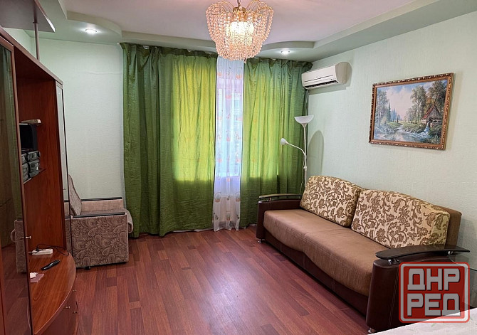 Сдаю однокомнатную квартиру 43.0 м² этаж 5, город Донецк, Ворошиловский район, улица 50-летия СССр Донецк - изображение 1