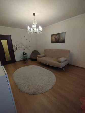 Сдается двухкомнатная крупногабаритная квартира (52м2) Донецк