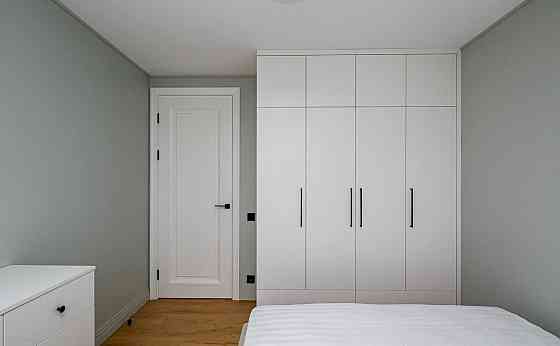 Сдаeтся cветлaя 2-комнатная квартиpа в Кальмиусском районе Мариуполь