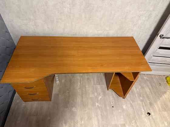 Продам стол Донецк