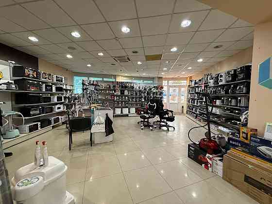 Аренда! Самая оживленная локация! Пересечение Петровского и Ляшенко! Донецк