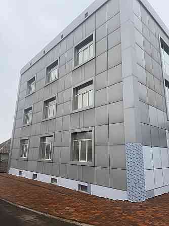 Аренда 4х этажного Здания! 930 м2 - по Фасаду Ленинского Проспекта! Документы Рф! Донецк