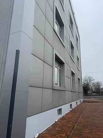 Аренда 4х этажного Здания! 930 м2 - по Фасаду Ленинского Проспекта! Документы Рф! Донецк