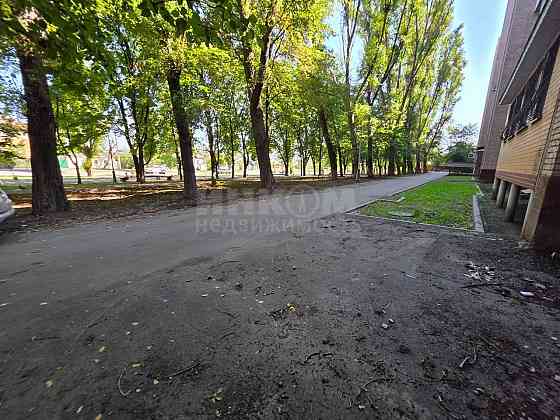 Под Коммерцию 1к ул. Советская Луганск