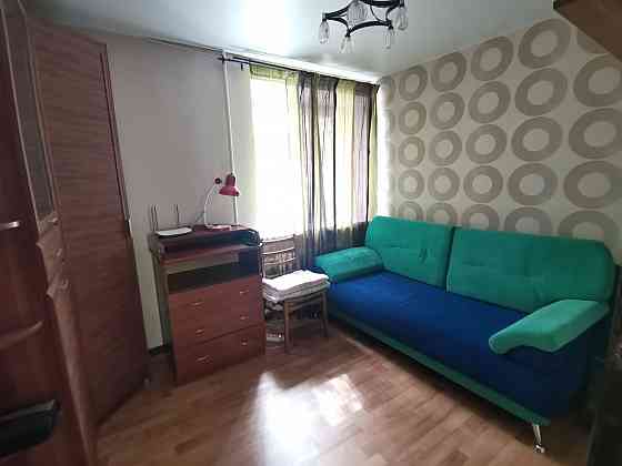 Сдаётся на долгий срок двухкомнатная квартира в Донецке, Калининский р-н, ул. Краснофлотская, 1-й эт Донецк