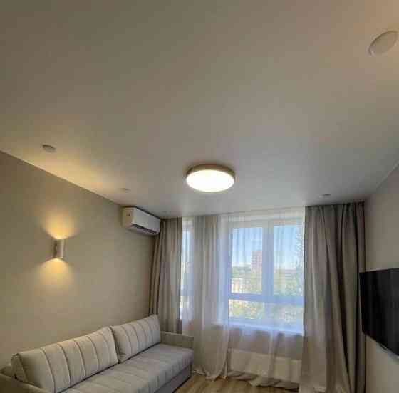 Сдается просторная двухкомнатная квартира (50.4 м2) Донецк