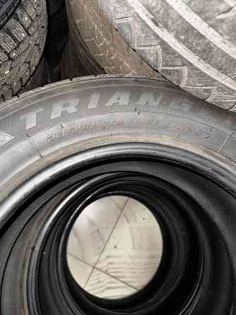 Продам комплект летних шин 235/60 r18 Донецк