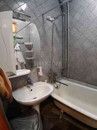 Продам 2к 15-я Линия с а.о. Луганск