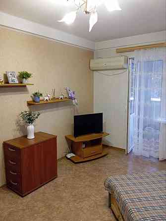 Продам 2 ком.кв в Донецке пр. Ильича, магазин Грузия Донецк