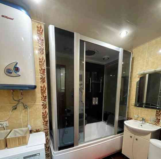 Сдаю евро-двушку квартиру в Ворошиловском районе. Ориентир - пр-кт Гринкевича. Донецк