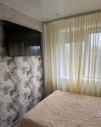 Сдается двухкомнатная квартира с евро ремонтом и дизайнерской планировкой в Ленинском районе Донецка Донецк