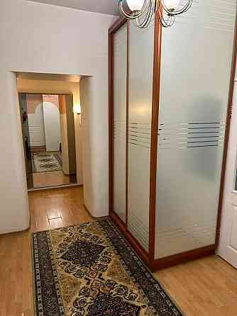 Сдам отличную 2-комнатную квартиру Куйбышевский район (пл. Бакинских Комисаров) Донецк