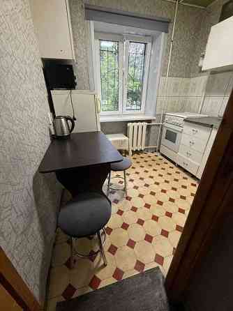 Сдаю 2-х комнатную квартиру, 1 этаж, не угловая!Улица Университетская 31. Донецк