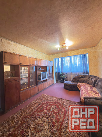 Продам 3х ком квартиру.Зеленый.5 этаж.Район танка Макеевка - изображение 2