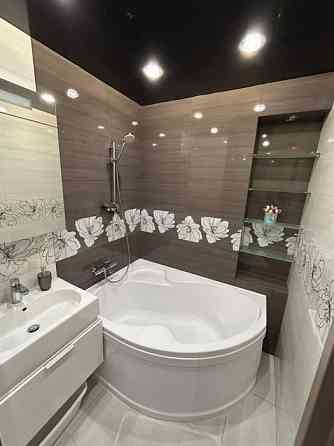 Сдается современная квартира в Кировском районе ориентир "Обжора". Двухкомнатная Донецк