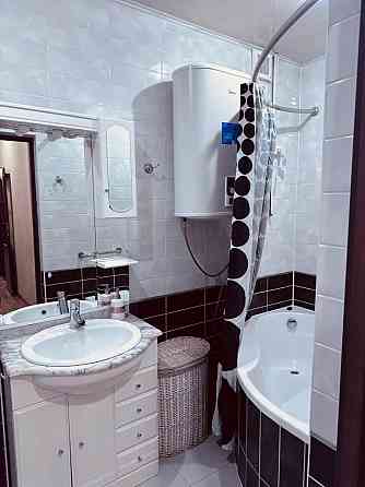 Сдаётся в аренду 2-к квартира Ленинский р-н Ориентир: ОЦКб Рядом магазины,школы,садики и очень у Донецк