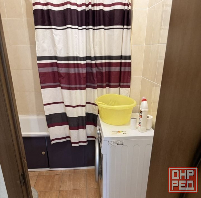 Сдаю двухкомнатную квартиру-студию 40.0 м² этаж 8, город Донецк, Киевский район, Улица Челюскинцев, Донецк - изображение 2