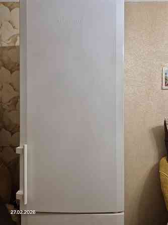 Продам холодильник Донецк