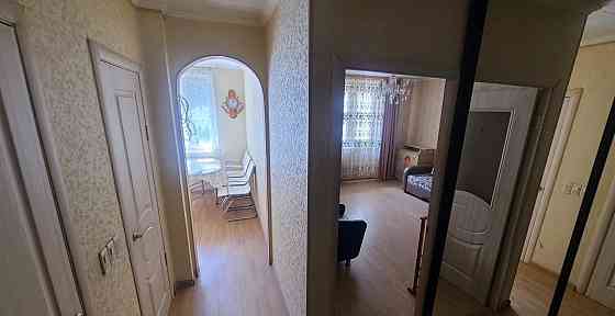 Сдаю однокомнатную квартиру 34.0 м² этаж 1/9 город Донецк, Киевский район, улица Университетская Донецк