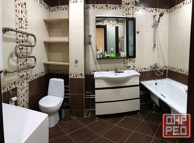 Сдаётся 3-х комнатная квартира в Ворошиловскому районе, ул. Набережная Рядом школа, детский сад. Донецк - изображение 3