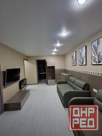 Продается 3-х комнатная квартира центр города Харцызска, ул.Октябрьская (район магазина Рассвет Харцызск - изображение 1