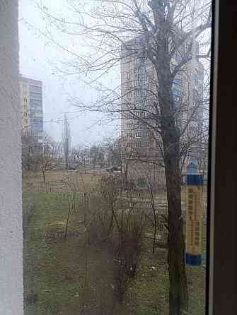 Продам 2-х комн квартиру Левый берег, Комсомольский бульвар Мариуполь