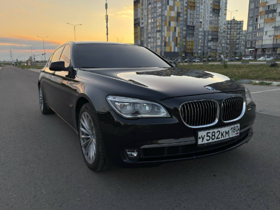 Продам BMW 750 Li AWD Донецк
