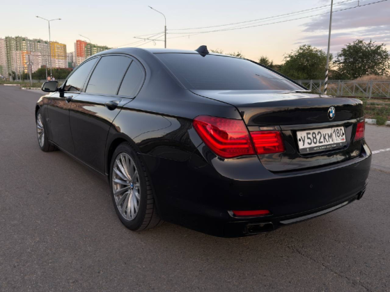 Продам BMW 750 Li AWD Донецк