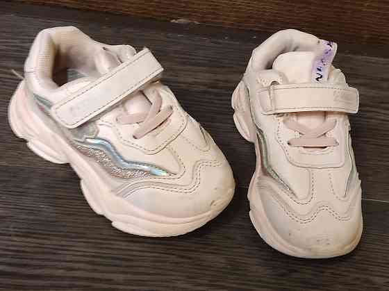 кроссовки р-р 25 Донецк