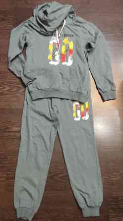 костюм трикотажный на 7-8 лет на рост 128 см Донецк