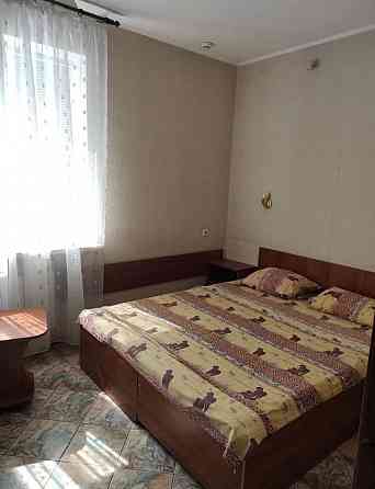 Сдам частный дом посуточно с баней, бассейном возле центра. Ворошиловский район Донецк