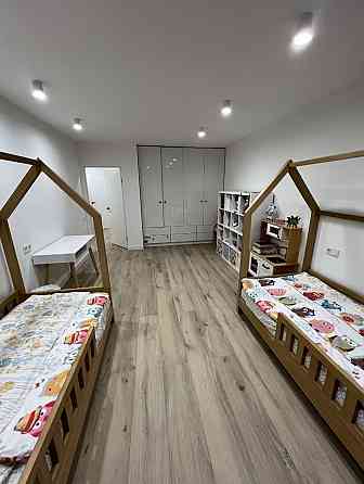 Сдам 3 к.кВ, Ворошиловский р-н, ул. Университетская 55, Звездочка Донецк