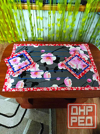 Салфетка и прихватки - столовый набор Макеевка - изображение 2