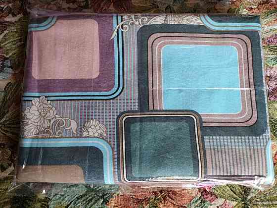 Постельное белье 1,5-спальное. Новое Макеевка