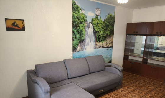 Сдается: Двухкомнатная квартира в Центре Донецка Киевский район Донецк сити - ул.Челюскинцев 275 Донецк